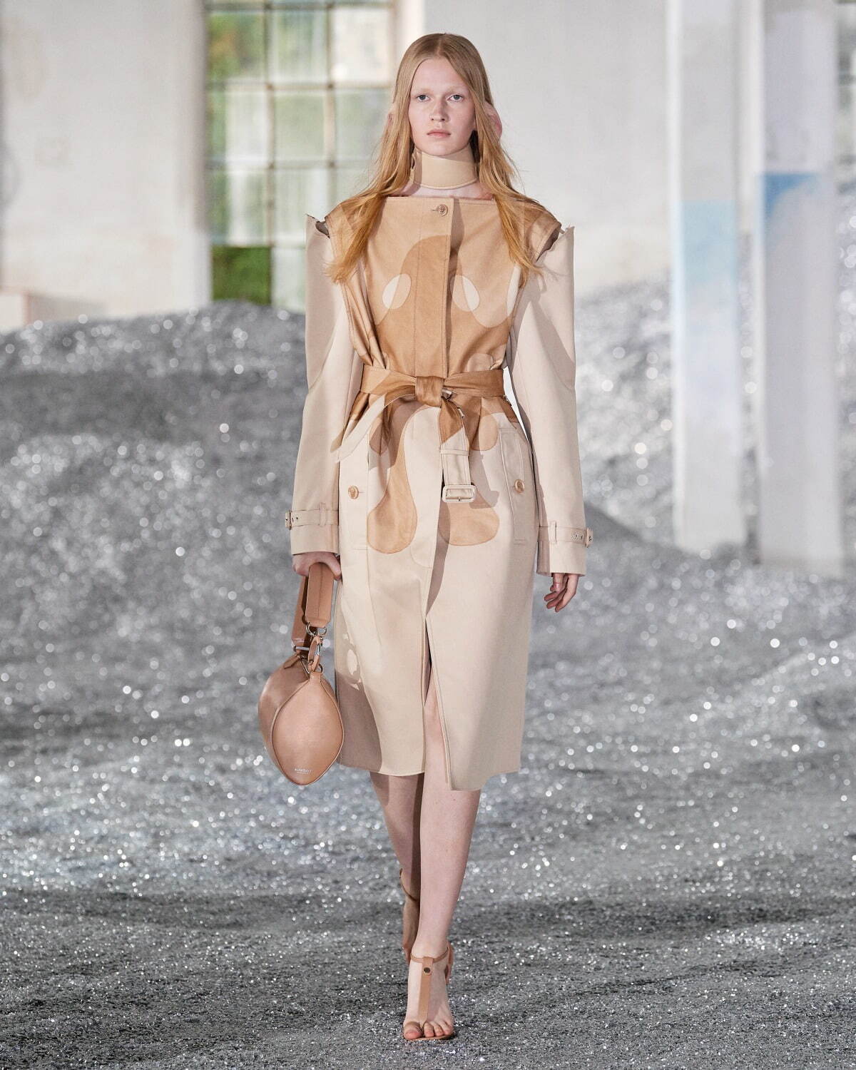 バーバリー(BURBERRY) 2022年春夏ウィメンズコレクション ...