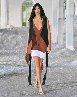 バーバリー(BURBERRY) 2022年春夏ウィメンズコレクション  - 写真85