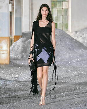 バーバリー(BURBERRY) 2022年春夏ウィメンズコレクション  - 写真95