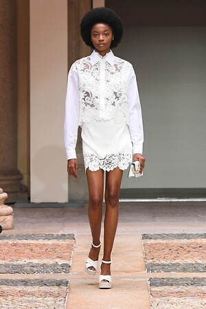 エルマンノ シェルヴィーノ(ERMANNO SCERVINO) 2022年春夏ウィメンズコレクション  - 写真13