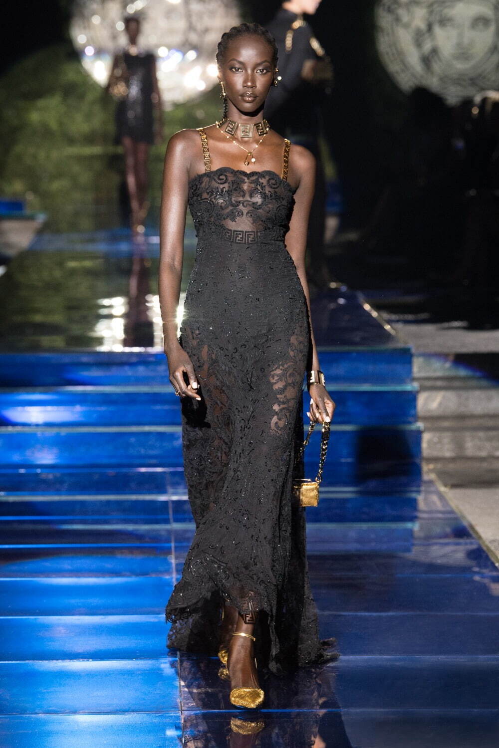 フェンディ(FENDI), ヴェルサーチェ(VERSACE) フェンダーチェ｜写真3