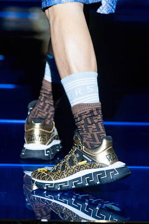 フェンディ(FENDI), ヴェルサーチェ(VERSACE) フェンダーチェ｜写真83