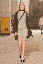 ディースクエアード 2022年春夏ウィメンズコレクション - フェミニンとロックの融合｜写真11