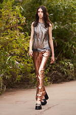 ディースクエアード 2022年春夏ウィメンズコレクション - フェミニンとロックの融合｜写真18