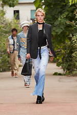 ディースクエアード 2022年春夏ウィメンズコレクション - フェミニンとロックの融合｜写真26