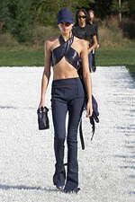 クレージュ 2022年春夏ウィメンズコレクション - フェスティバルの歓喜を再び｜写真8