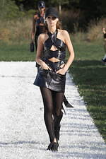 クレージュ 2022年春夏ウィメンズコレクション - フェスティバルの歓喜を再び｜写真16