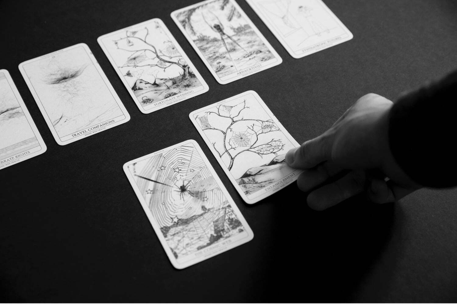 十和田市現代美術館「インター ＋プレイ」