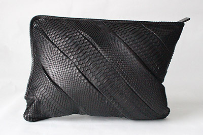 ミハラヤスヒロが池田工芸とコラボ - 上質なパイソンレザーバッグ登場