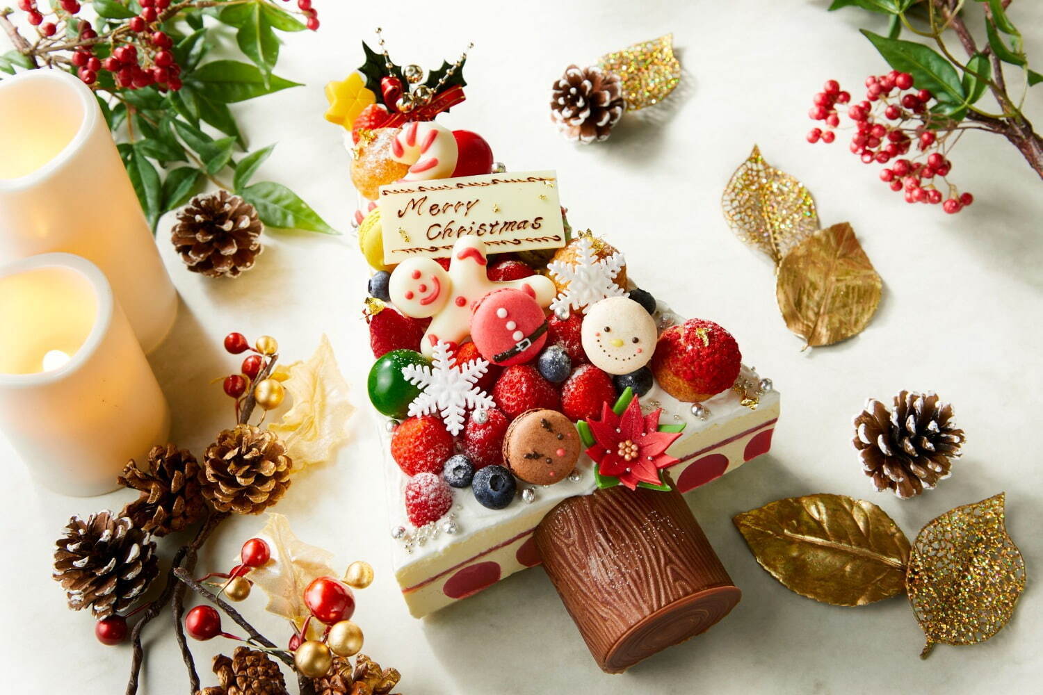 ハイアット リージェンシー 東京のクリスマスケーキ2021、飾り付けを楽しむ"ツリー"のケーキ｜写真2
