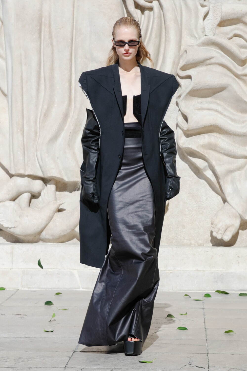 リック・オウエンス(Rick Owens) 2022年春夏ウィメンズコレクション  - 写真33