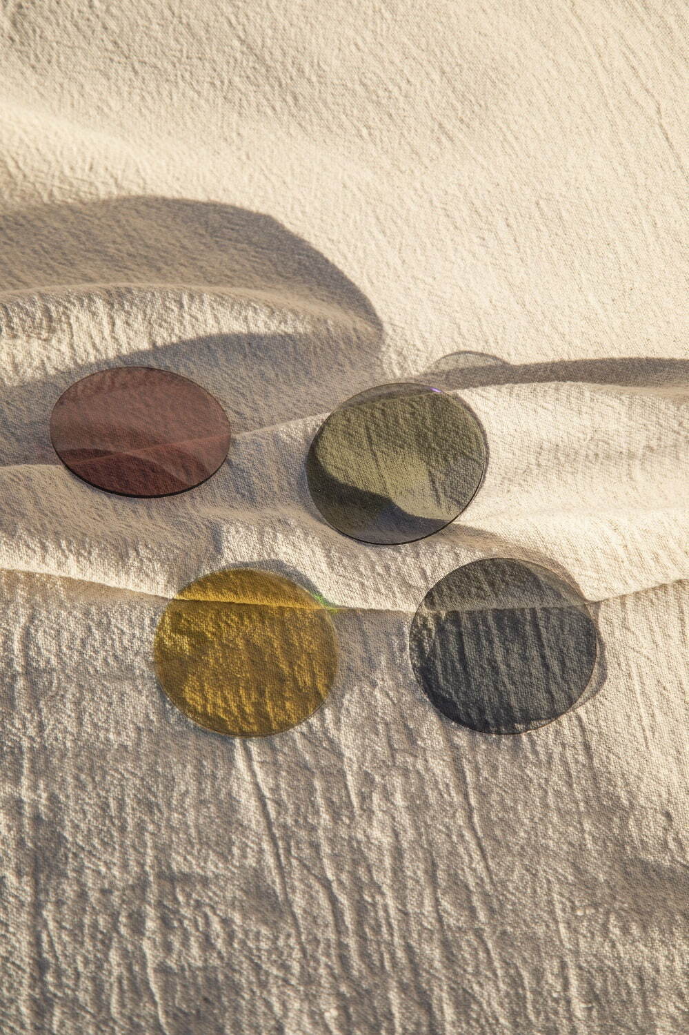 オリバーピープルズ“レンズ＆フレーム”をカスタムできるアイウェア、東京の新旗艦店で先行発売｜写真7