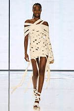 バルマン 2022年春夏ウィメンズコレクション - 新しい時代へ、美の力強さ｜写真54