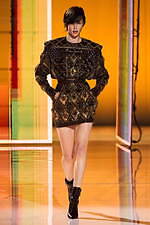 バルマン 2022年春夏ウィメンズコレクション - 新しい時代へ、美の力強さ｜写真57