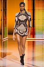 バルマン 2022年春夏ウィメンズコレクション - 新しい時代へ、美の力強さ｜写真63