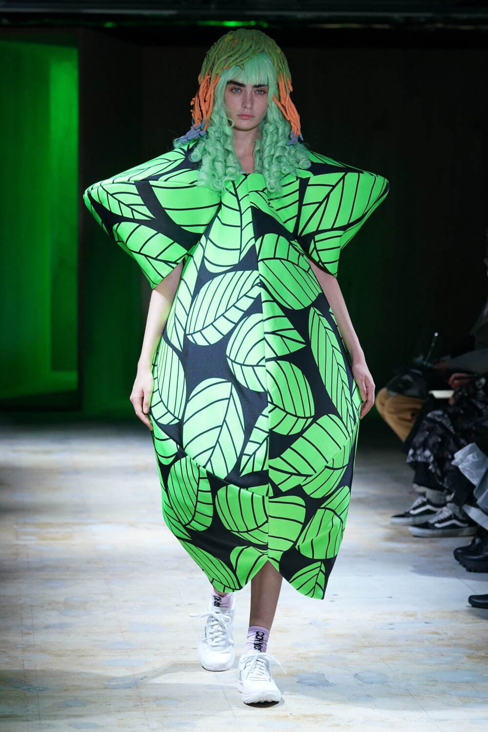 コム デ ギャルソン(COMME des GARÇONS) 2022年春夏ウィメンズコレクション - ファッションプレス