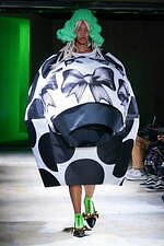 コム デ ギャルソン 2022年春夏コレクション - 川久保玲の“今の心境”｜写真1