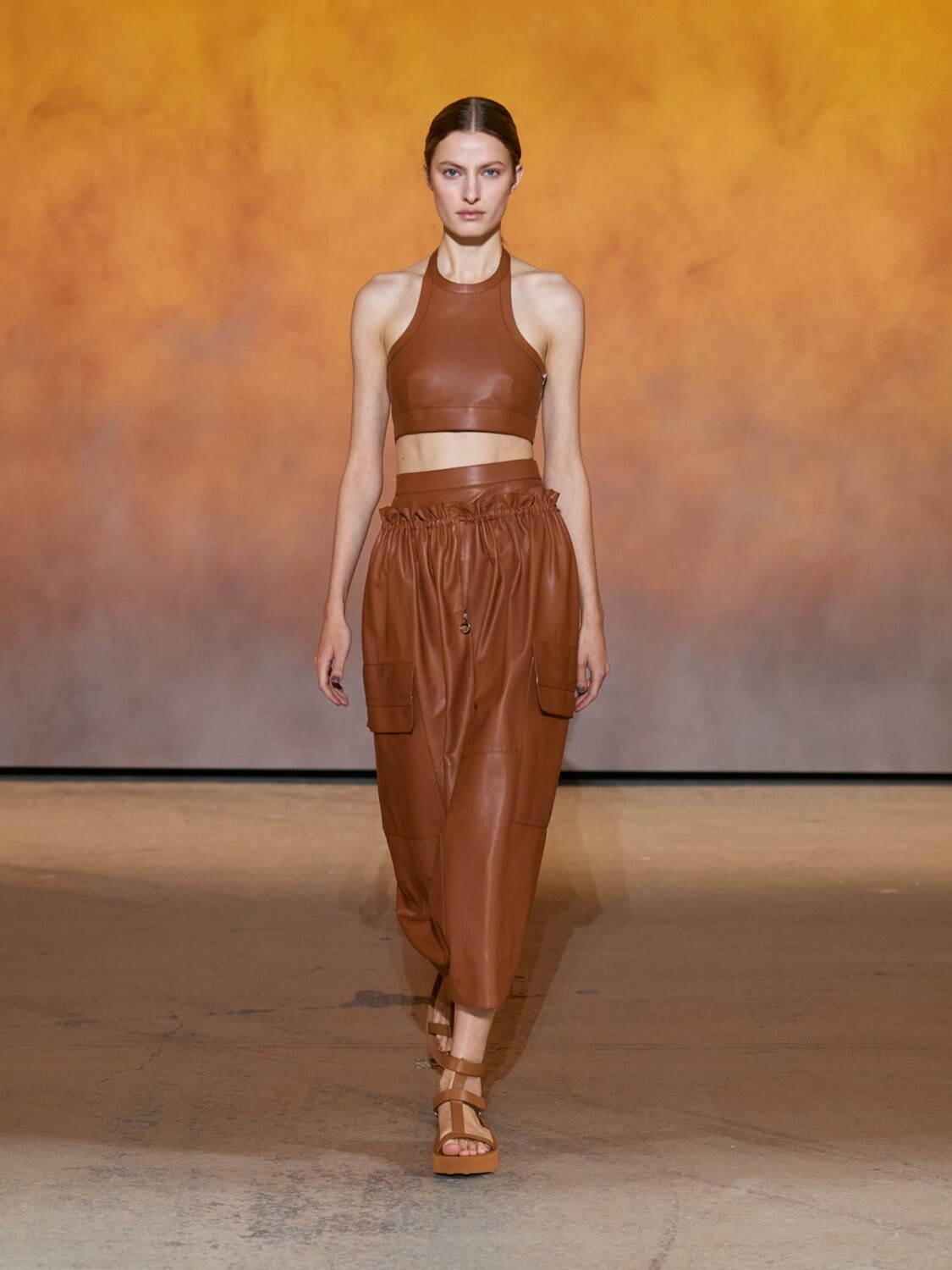 エルメス 2022年春夏｜ ビスチェ(ブラ)