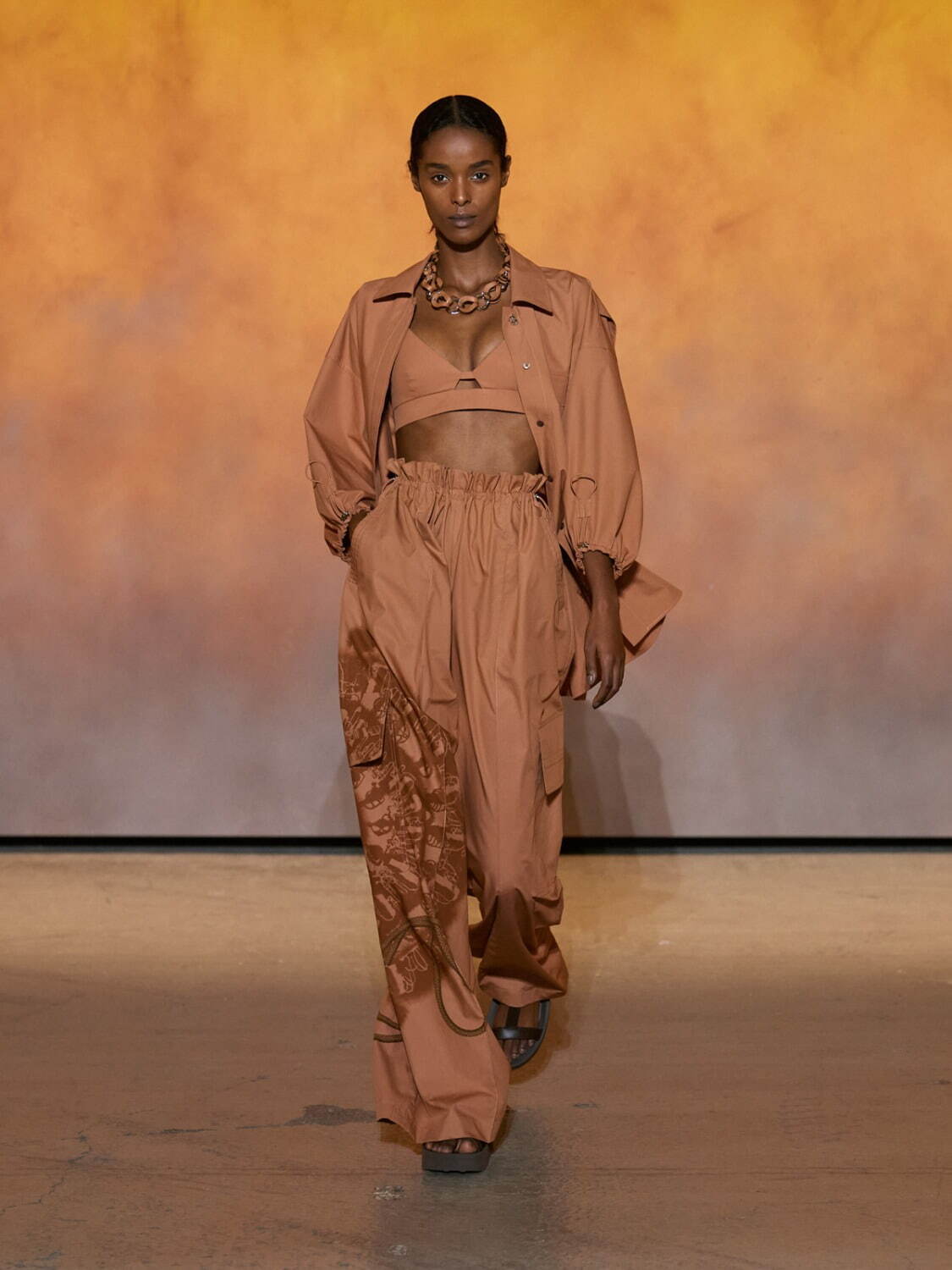 エルメス 2022年春夏｜ ビスチェ(ブラ)