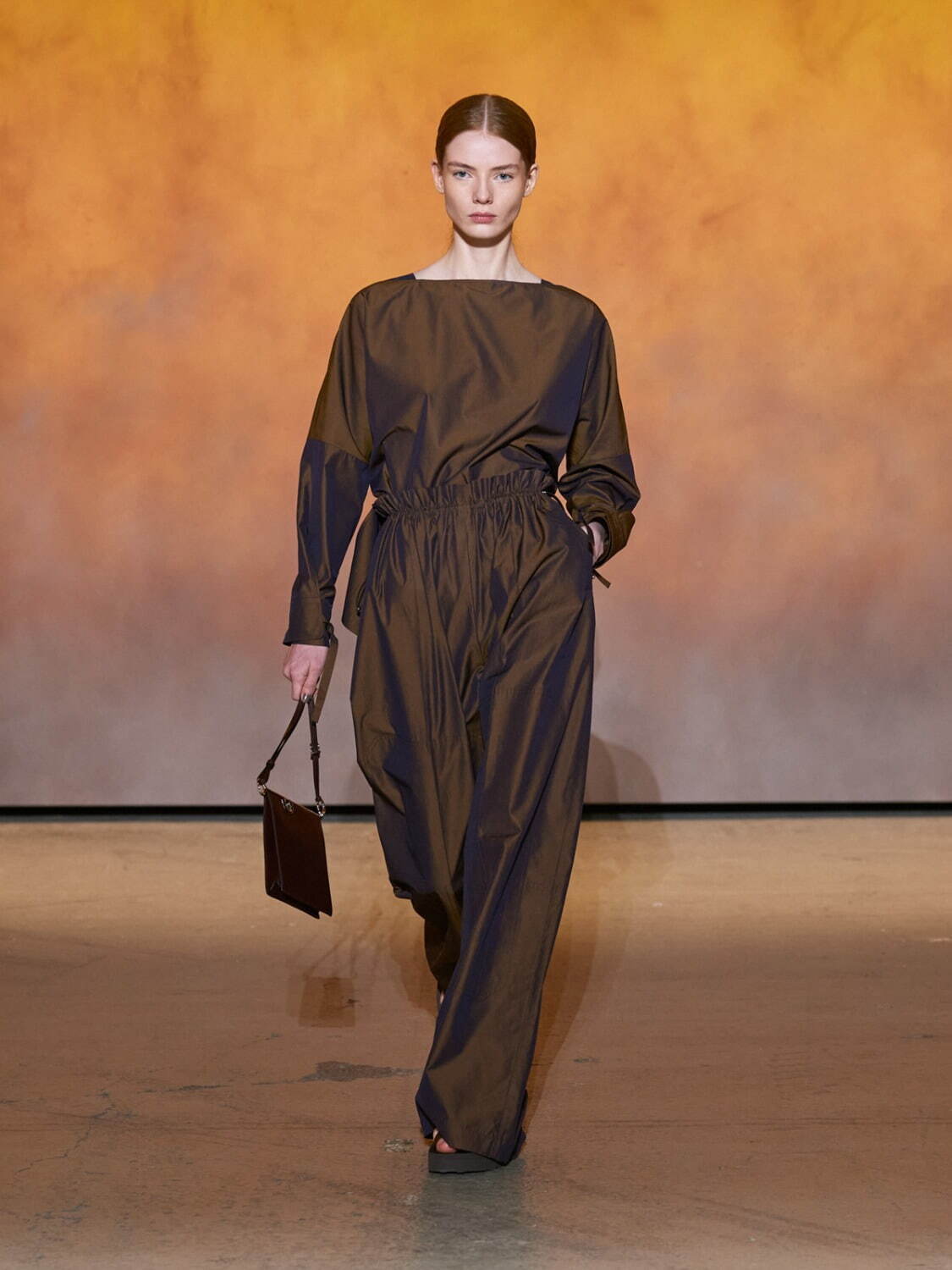 エルメス 2022年春夏｜ ジャンプスーツ