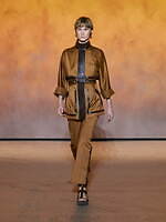 エルメス 2022年春夏コレクション - 快活な女性たちが行く地平線の旅｜写真1