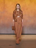 エルメス 2022年春夏コレクション - 快活な女性たちが行く地平線の旅｜写真21