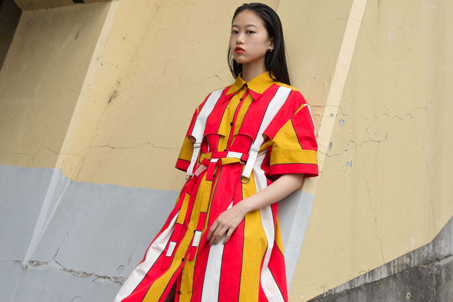 アカネ ウツノミヤ2022年春夏コレクション - スペインの陽気なリゾート地に思いを馳せて