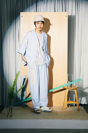 スニュウ(sneeuw) 2022年春夏ウィメンズ&メンズコレクション  - 写真25