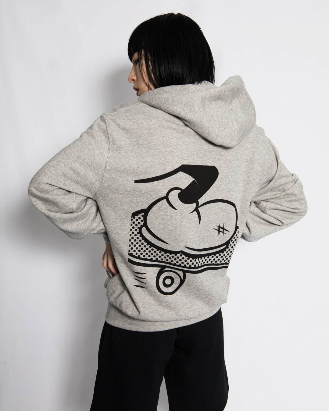 コム デ ギャルソンの「CDG」とディズニーによる“ミッキーマウス