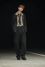 Y's 2022年春夏コレクション - 揺るがない精神性をまとう｜写真21