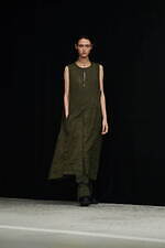 Y's 2022年春夏コレクション - 揺るがない精神性をまとう｜写真24