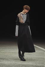 Y's 2022年春夏コレクション - 揺るがない精神性をまとう｜写真26