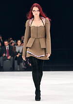 ジバンシィ 2022年春夏コレクション - 歴史のレイヤリング｜写真20