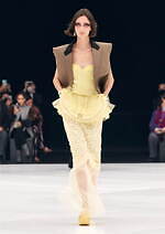 ジバンシィ 2022年春夏コレクション - 歴史のレイヤリング｜写真30