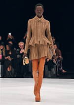 ジバンシィ 2022年春夏コレクション - 歴史のレイヤリング｜写真40