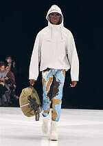 ジバンシィ 2022年春夏コレクション - 歴史のレイヤリング｜写真42