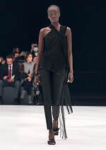 ジバンシィ 2022年春夏コレクション - 歴史のレイヤリング｜写真66