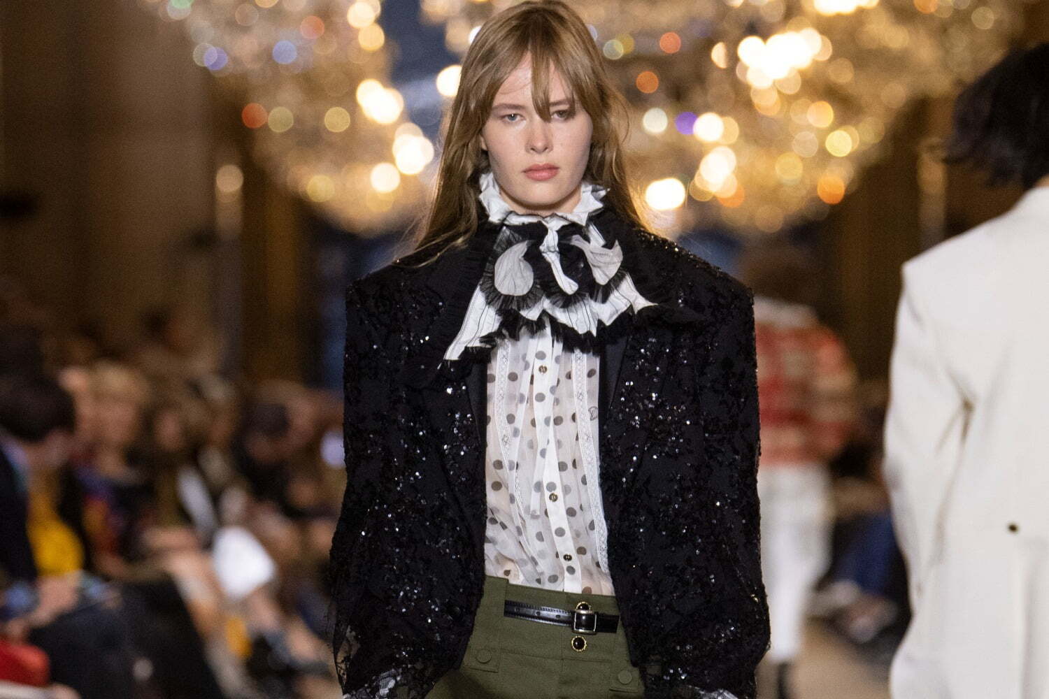 限定 LOUIS VUITTON ルイヴィトン シルク 裏地あり サイズ36-
