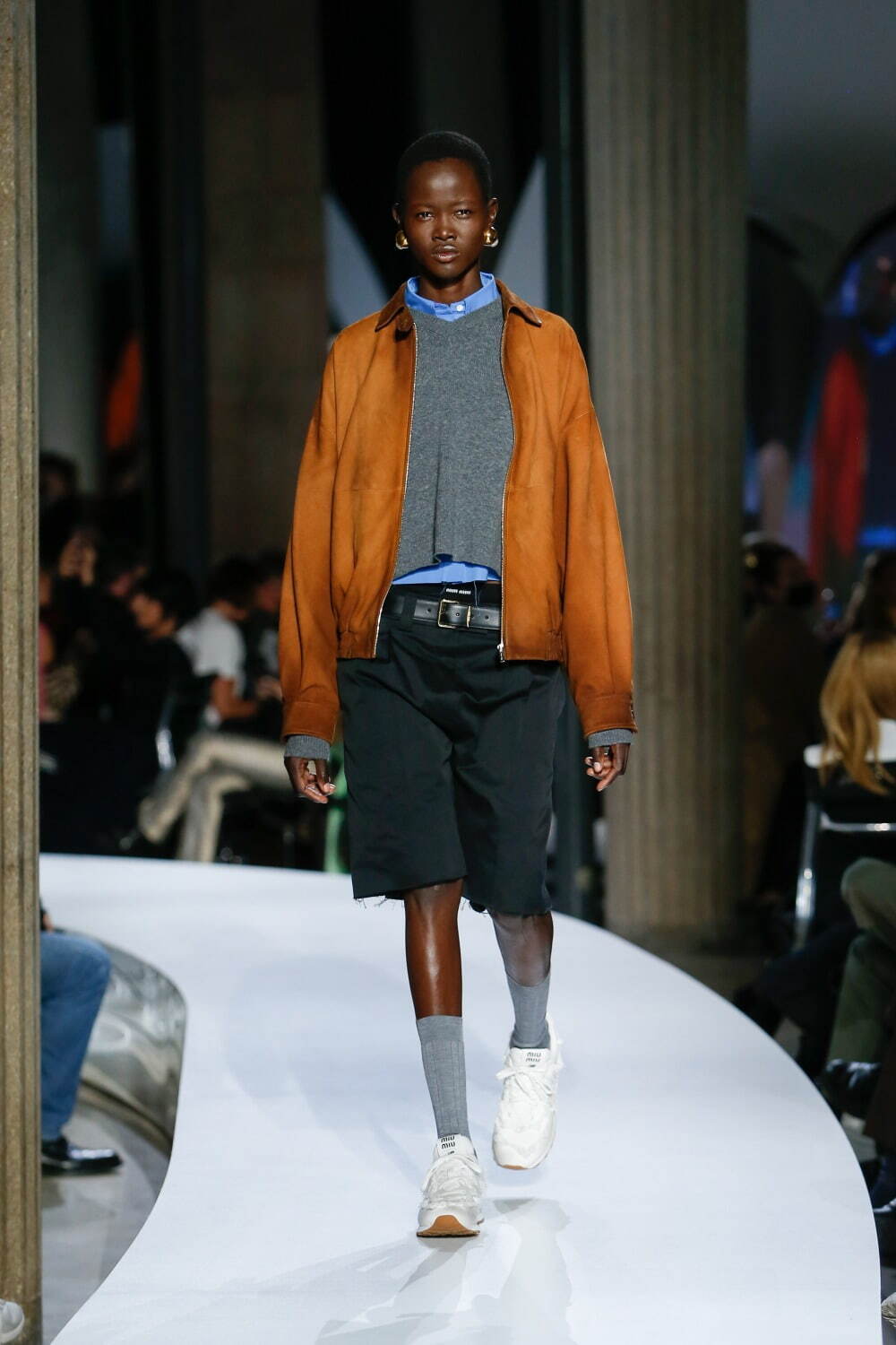 ミュウミュウ 2022年春夏｜ スタジャン