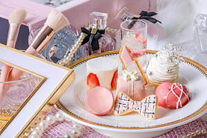 「メイクアップ」アフタヌーンティーが兵庫・芦屋で、“リップ＆ツイードリボン”クッキーやハートムース｜写真6