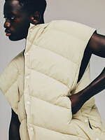 ナンガ×エフシーイーのメンズ＆ウィメンズダウン、ミニマルなショート丈ジャケットやスタンドカラーコート｜写真62