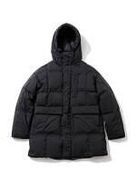 ナンガ×エフシーイーのメンズ＆ウィメンズダウン、ミニマルなショート丈ジャケットやスタンドカラーコート｜写真3