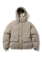 ナンガ×エフシーイーのメンズ＆ウィメンズダウン、ミニマルなショート丈ジャケットやスタンドカラーコート｜写真10