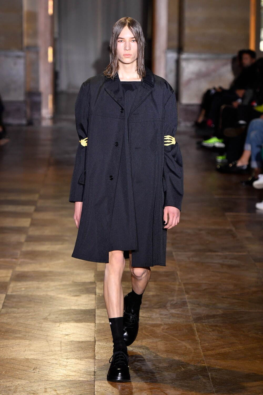 ラフ シモンズ(RAF SIMONS) 2022年春夏ウィメンズ&メンズコレクション  - 写真4