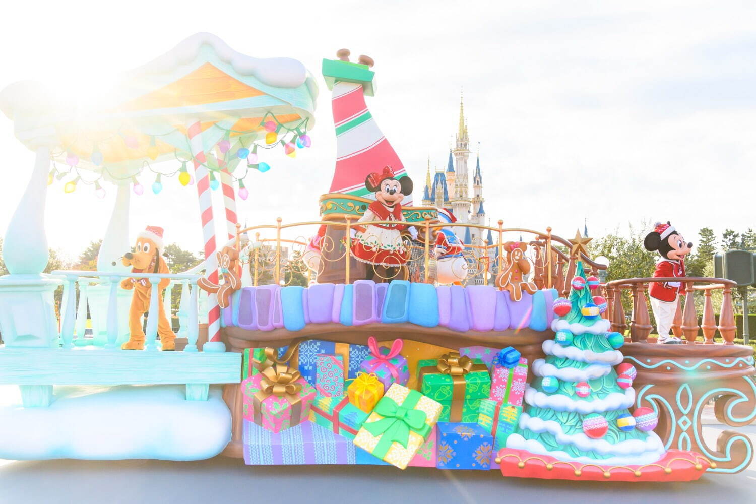 東京ディズニーランド＆東京ディズニーシーのクリスマス2021、音楽と楽しむ限定パレード＆ショー｜写真24