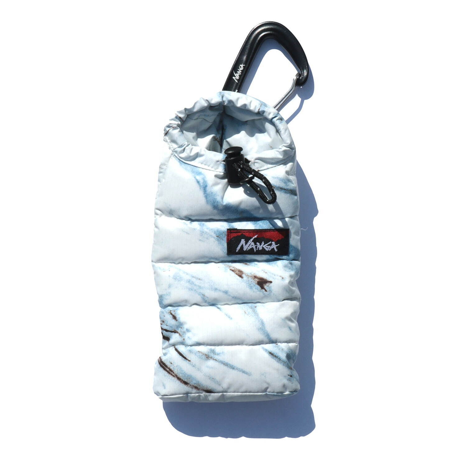 ナンガ“雪山”モチーフのマーブルパターンを配したダウンジャケット＆サンダル｜写真9