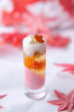 ANAクラウンプラザホテル大阪「ピンクアフタヌーンティー」紅葉テーマのピンクスイーツ＆セイボリー｜写真5