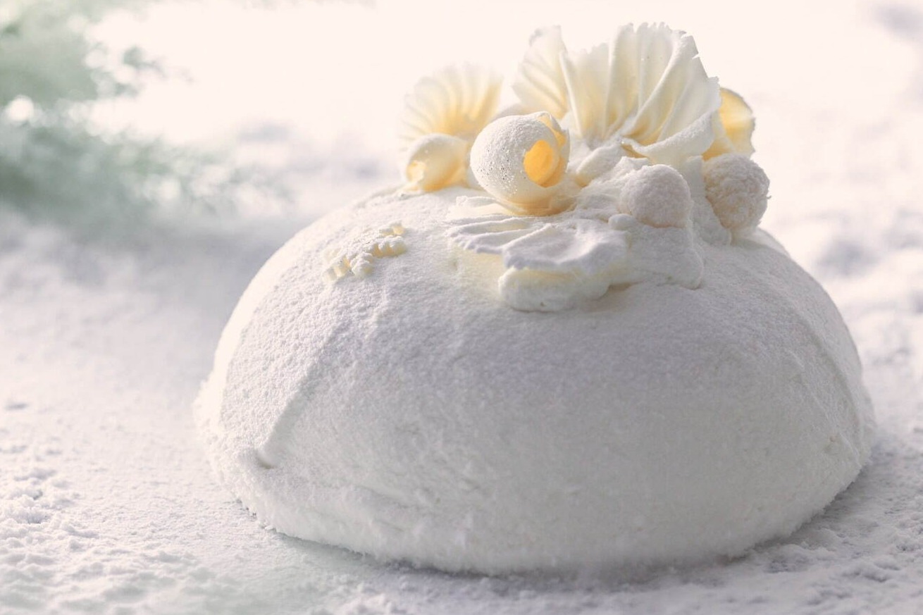 とちおとめ｜ストリングスホテル東京インターコンチネンタル21年クリスマス“苺が見えない”苺のショートケーキ