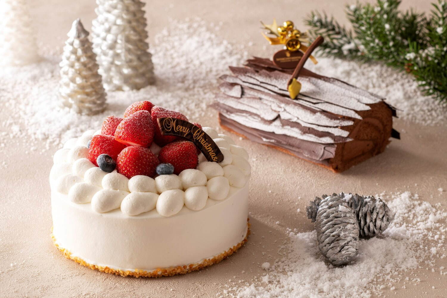 ヨコハマ グランド インターコンチネンタル ホテルクリスマスケーキ2021、苺たっぷりショートケーキ｜写真1