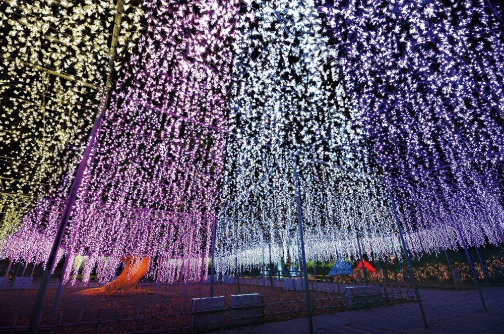 全国イルミネーション21年冬 クリスマスデートにおすすめ 東京 大阪のおでかけナイトスポット ファッションプレス